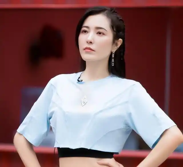 坚守初心的女明星_从出道一直很美没有黑料的明星,_不整容的女明星