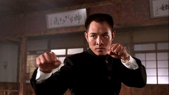 刘亦菲被成龙非礼事件_成龙抱过那些女明星_成龙非礼过的女明星数量